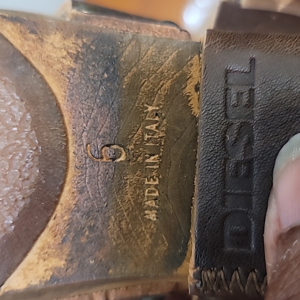 VINTAGE DIESEL‎ WOMEN'S BROWN LEATHER AND WOOD BLOCK HEEL SANDAL SZ 6 - Picture 7 of 9
